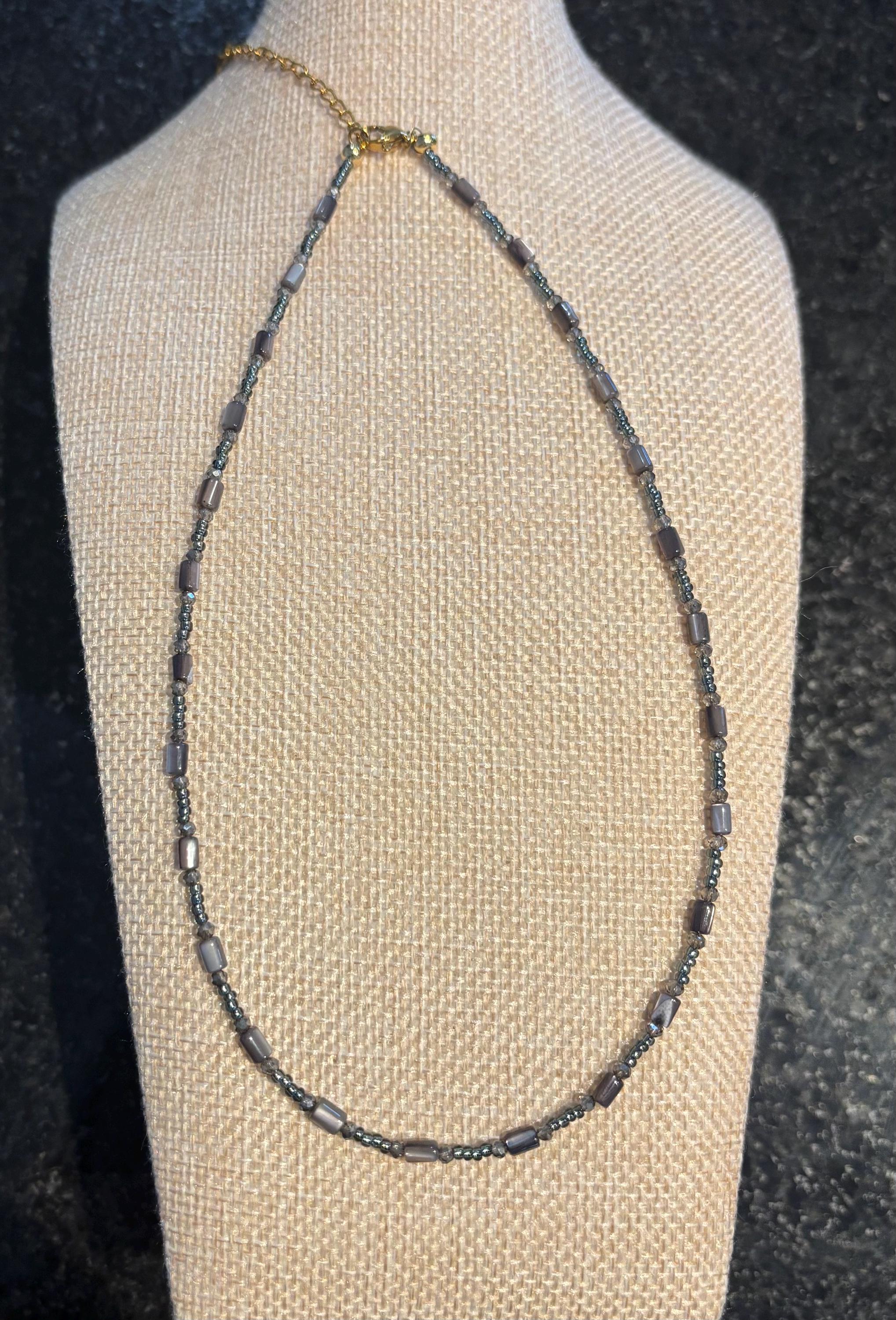 Dainty Mother of Pearl Beaded Necklace